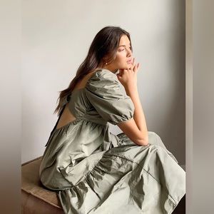 WILFRED ARITZIA Serenade Dress in Black Size Small